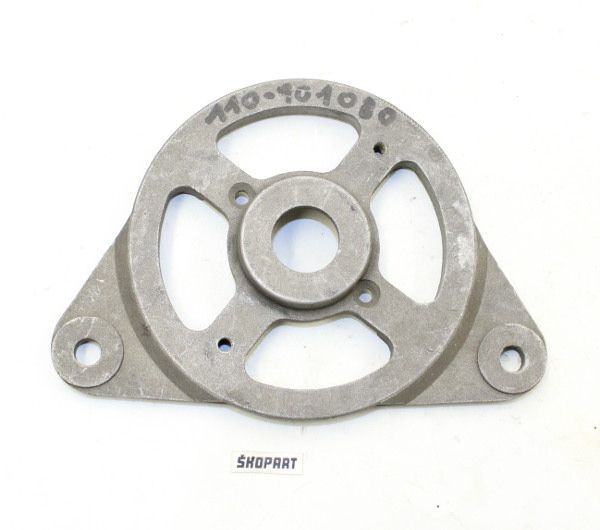 vorderes Lagerschild der Lichtmaschine, MB (bis 8. Serie) vorderes Lagerschild der Lichtmaschine, MB (bis 8. Serie)