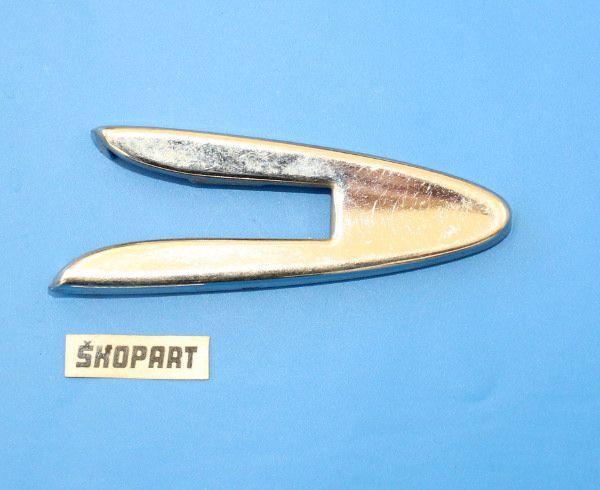 Zierleiste, rechts vorn Zierleiste, rechts vorn