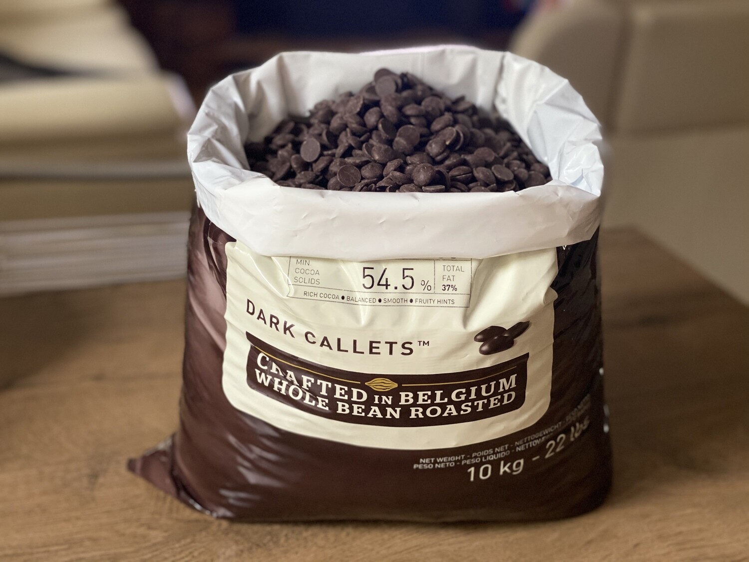 Чорний шоколад № 811 Callebaut, 1 кг.