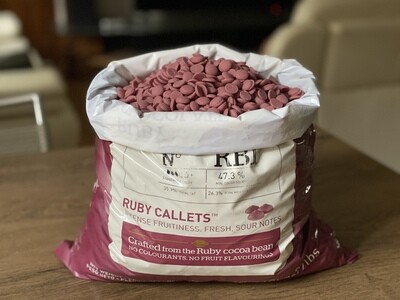 Кольоровий Шоколад Ruby - RB1 Callebaut, 100 г.