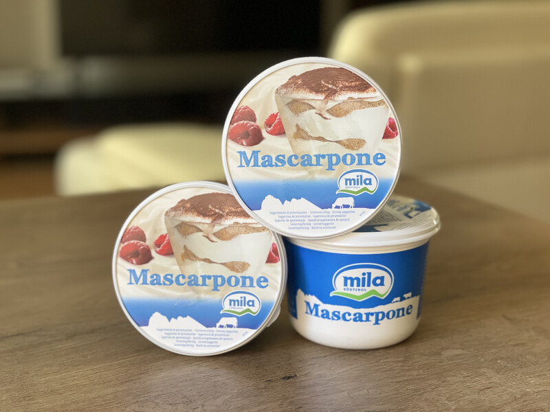 Сир Mascarpone (Італія), 0,5 кг.