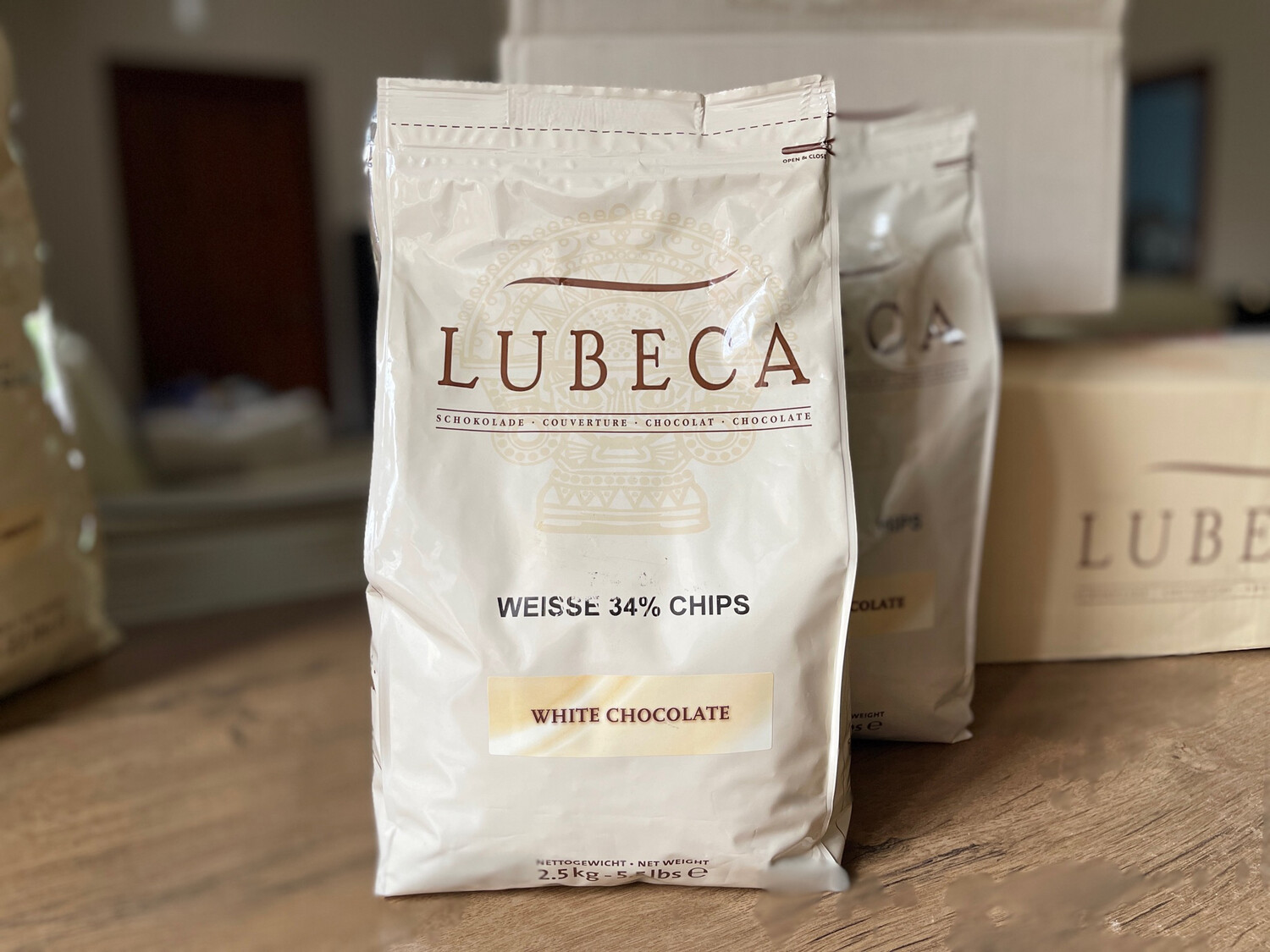 Білий шоколад 34% Lubeca WEISSE, 2,5 кг.