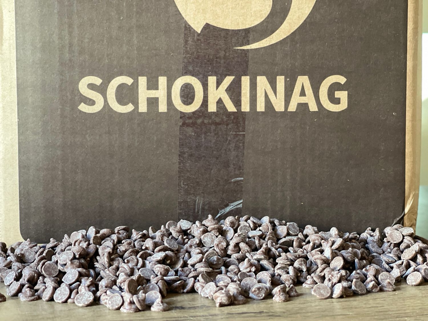 Молочний шоколад 30% Schokinag, 100 г.