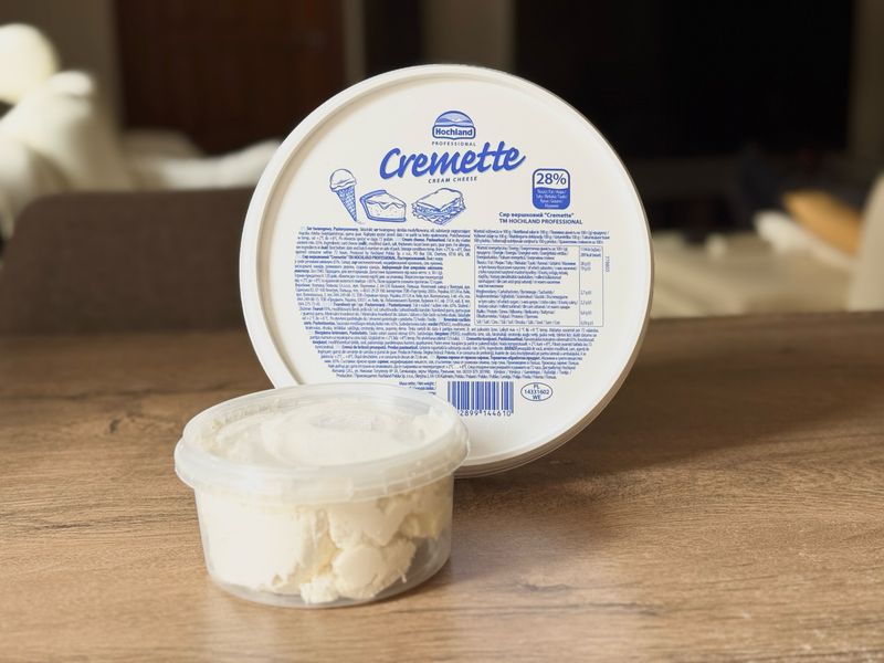 Сир Cremette на вагу,  0,5 кг.