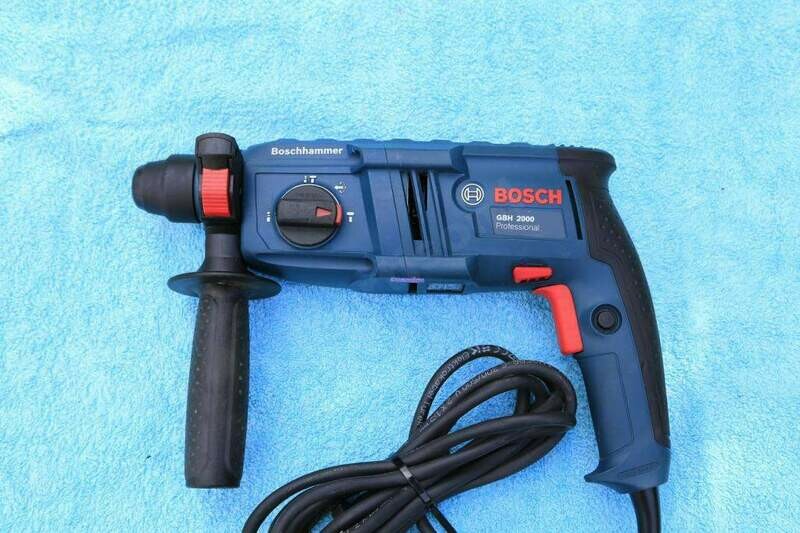 MARTELLO PERFORATORE GBH 2000 MARTELLO PERFORATORE GBH 2000