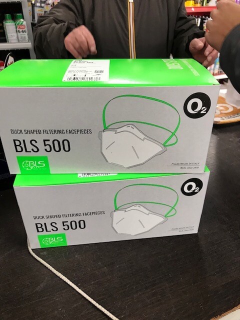 MASCHERINA FFP2 A BECCO