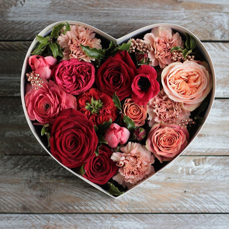 Коробка цветов Сердце 