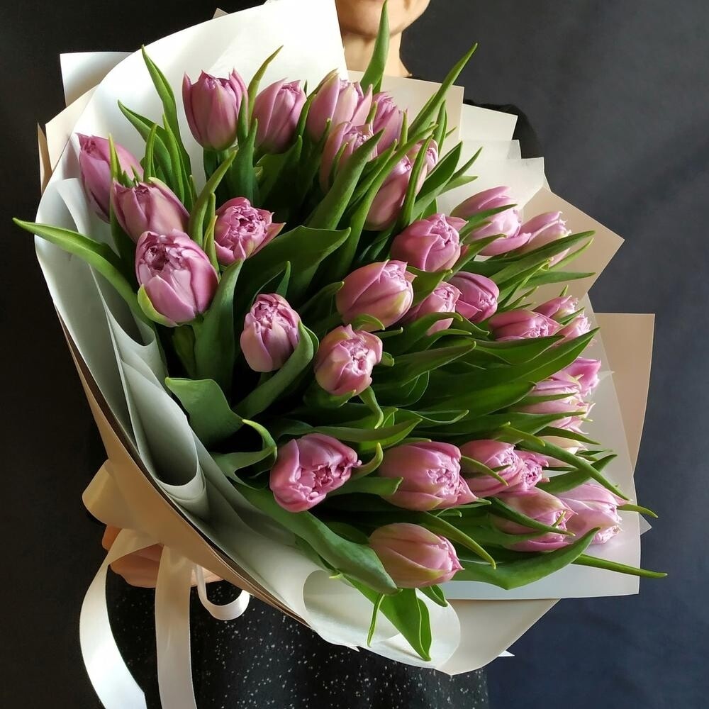 Букет тюльпанов лиловых