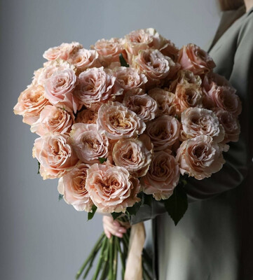 Букет роз 25 роз Шиммер Пионовидный 
