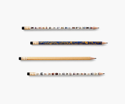 4 Writing Pencils - Cats & Dogs