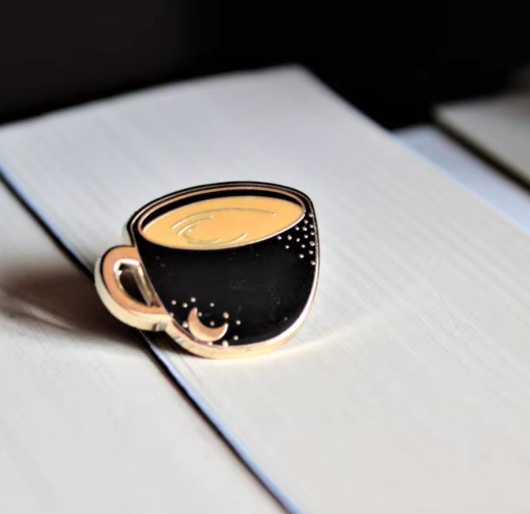 Pin Black Cup