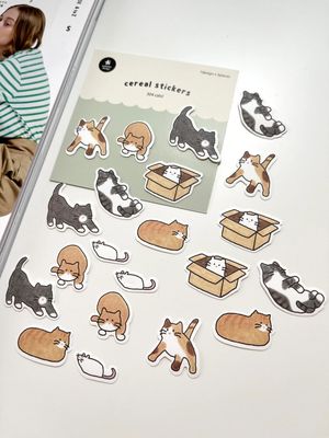 Suatelier cereal stickers - cats!