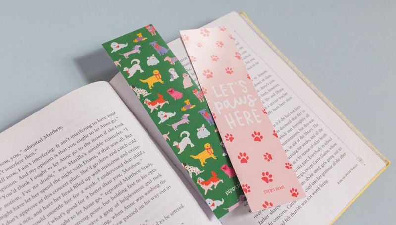 Let&#39;s Paws Here Dogs Bookmark Set