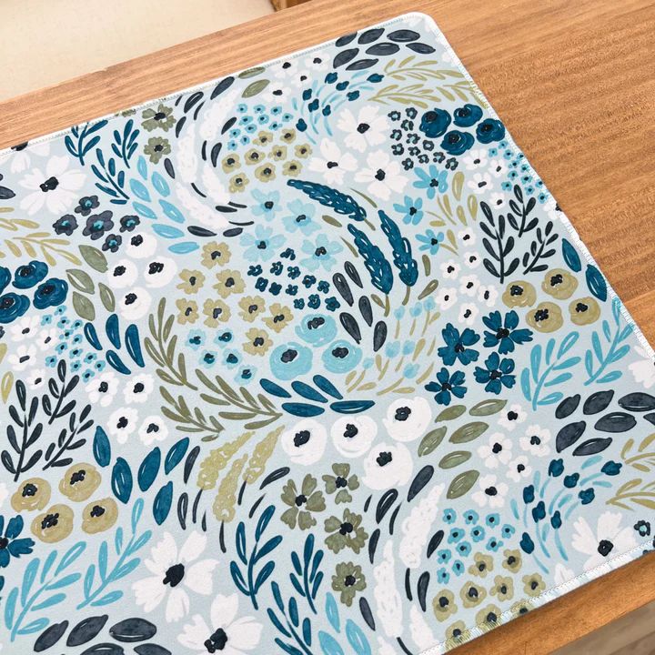 Elyse Breanne - Desk Pad Waterfall Floral