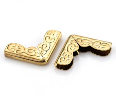 Esquineros Dorado Brillante
