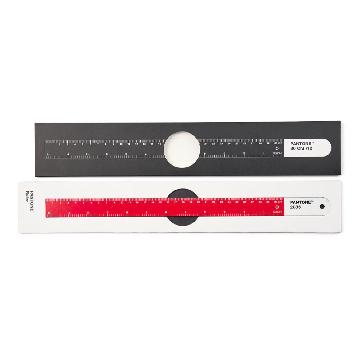 PANTONE - Ruler Red 2035 C