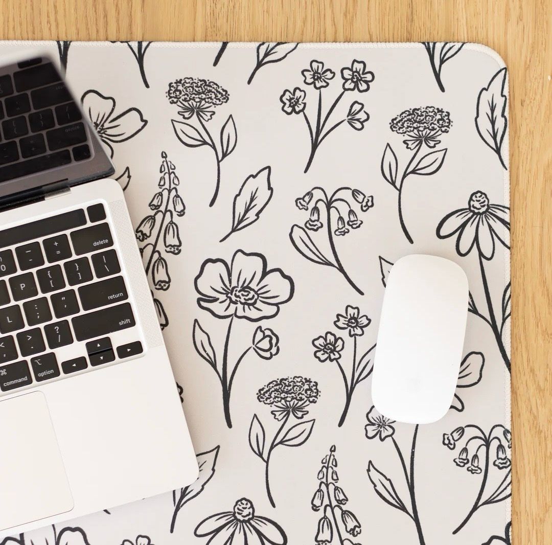 Desk Pad Ivory Pressed Floral