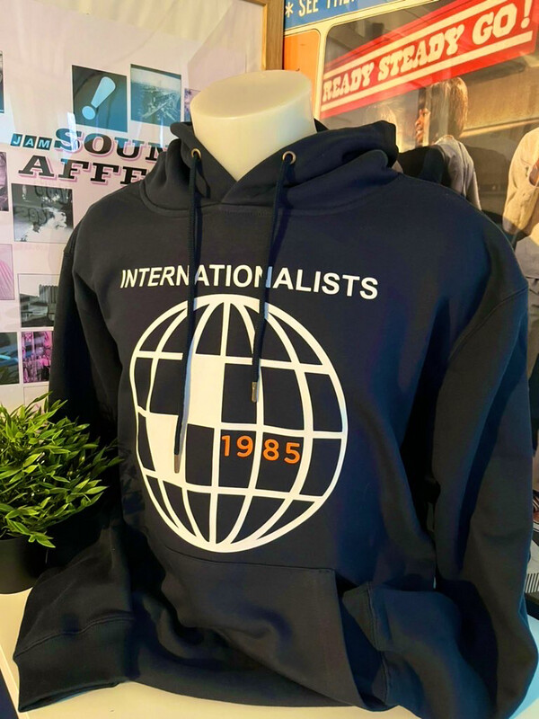 INTERNATIONALIST ORGANIC COTTON HOODED SWEATSHIRT