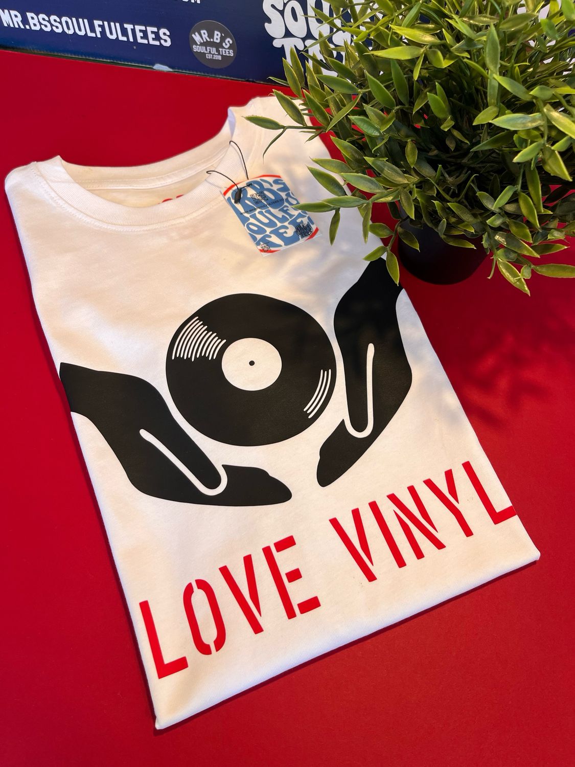 LOVE VINYL ORGANIC COTTON T SHIRT