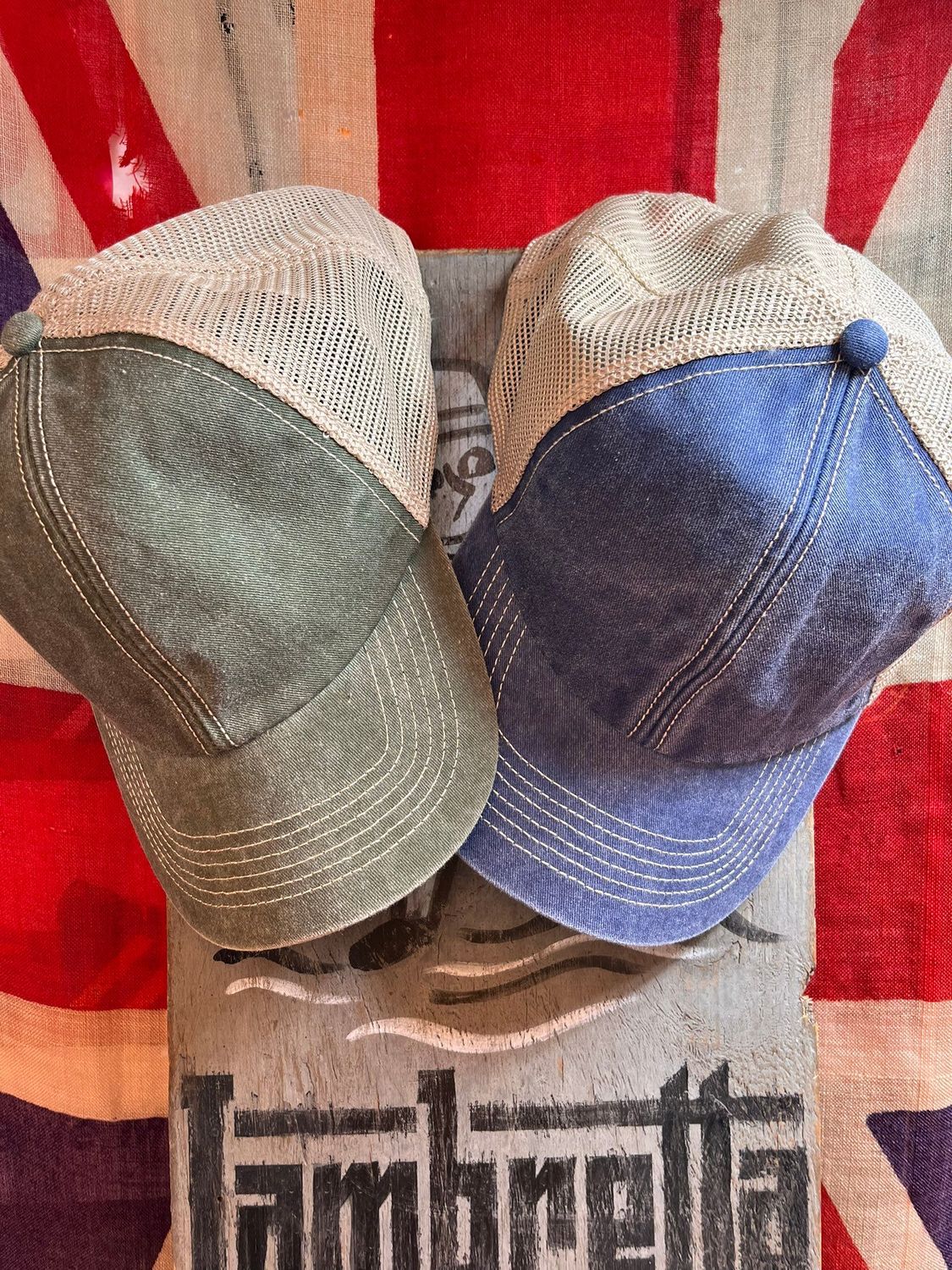 VINTAGE LOOK TRUCKER CAP SOFT MESH  HEAVY WASHED COTTON