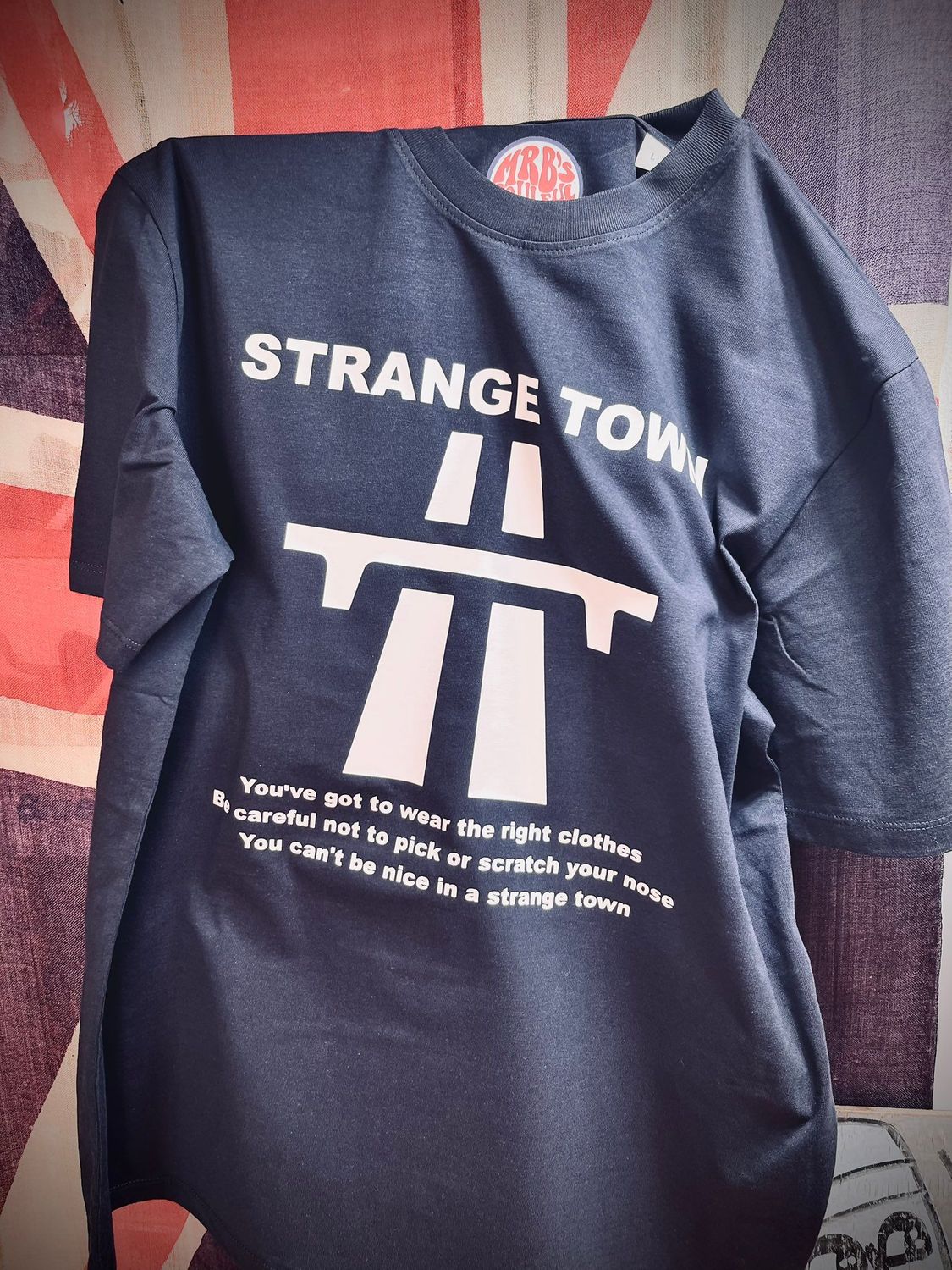 STRANGE TOWN organic cotton T shirt