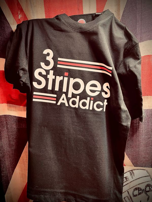 3 stripes addict organic cotton t shirt