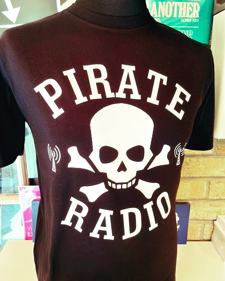PIRATE RADIO ORGANIC COTTON T SHIRT PIRATE RADIO ORGANIC COTTON T SHIRT