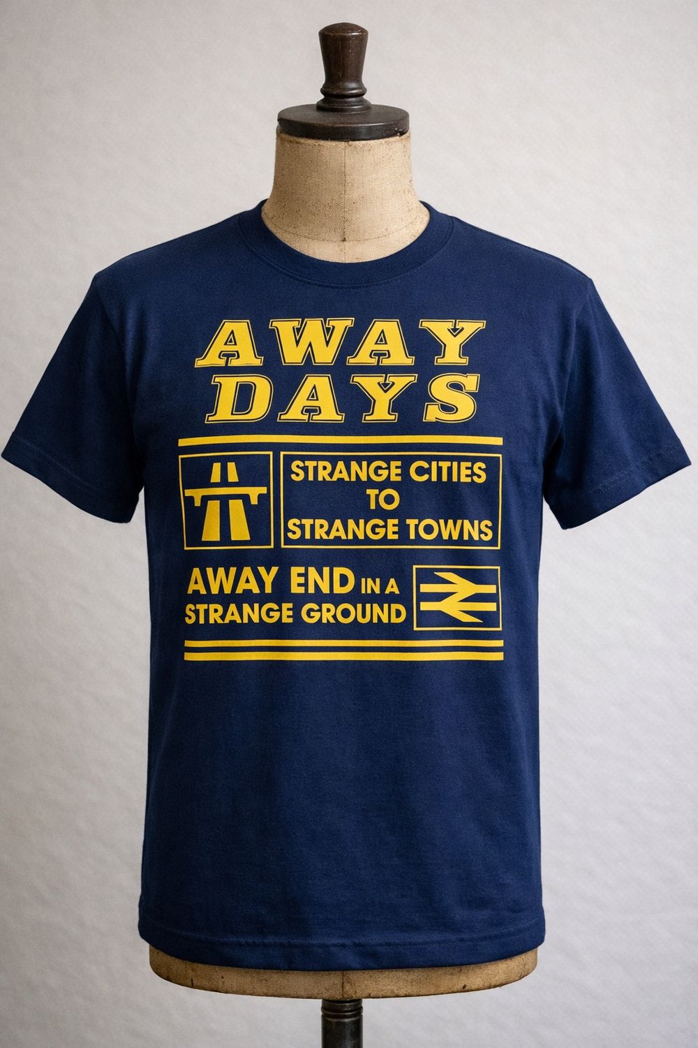 STRANGE CITIES TO STRANGE TOWNS ORGANIC COTTON T SHIRT STRANGE CITIES TO STRANGE TOWNS ORGANIC COTTON T SHIRT