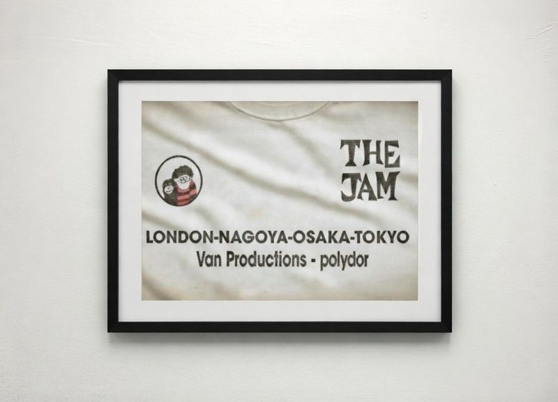 A3 PRINT Premium Glossy Weight: 210 gsm Unframed THE JAM 80 A3 PRINT Premium Glossy Weight: 210 gsm Unframed THE JAM 80