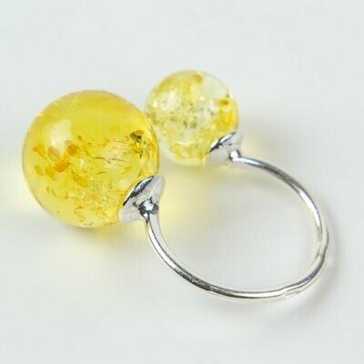 Серебряное кольцо с лимонным янтарем 