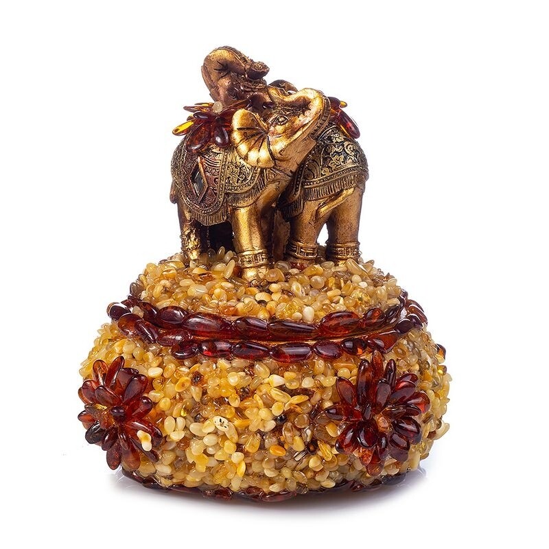 Роскошная шкатулка, украшенная натуральным янтарём "Пара слонов"