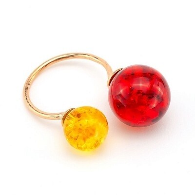 Позолоченное кольцо с натуральным красным и лимонным янтарем "Диор"