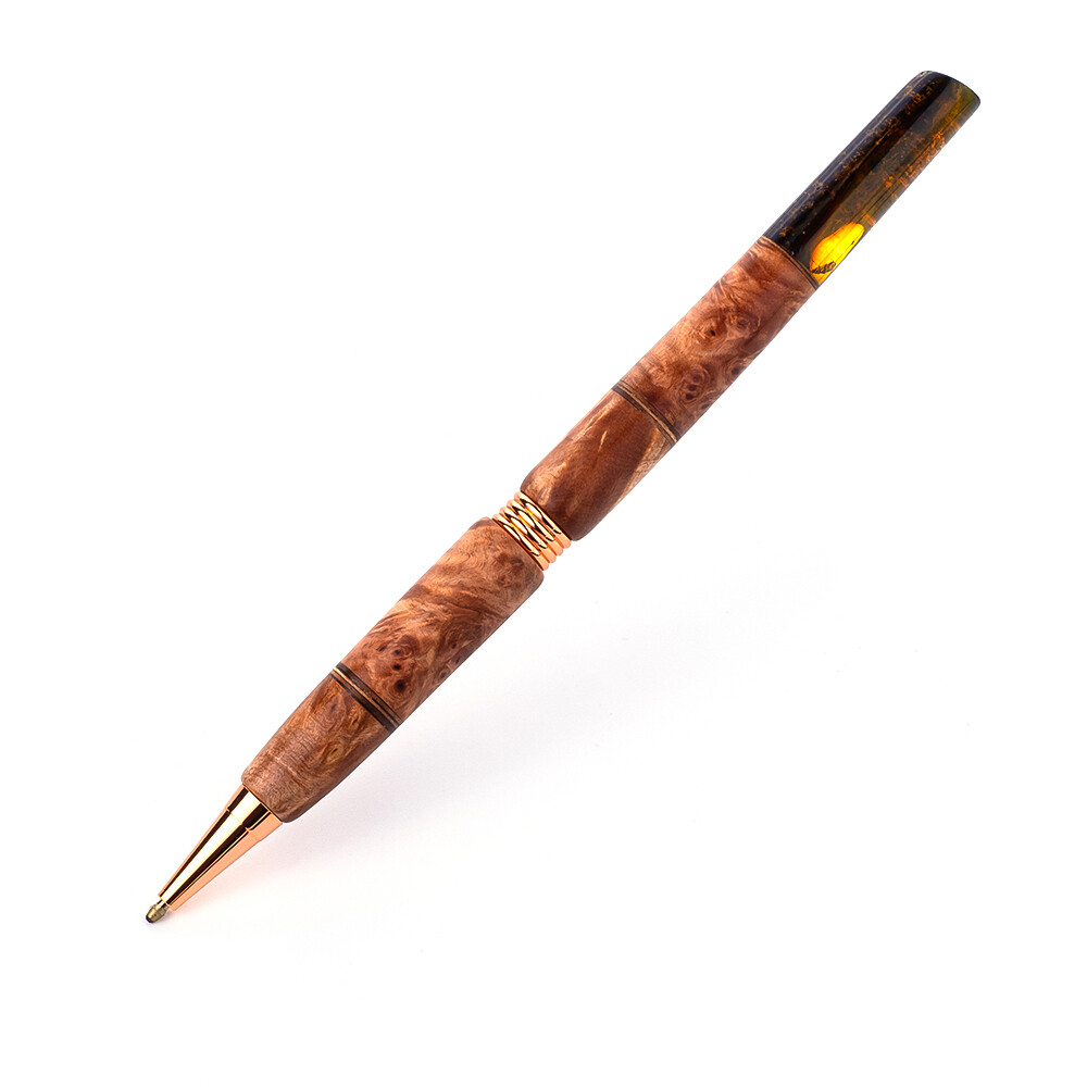 Оригинальная ручка в хромированном корпусе с березовым капом и натуральным янтарем