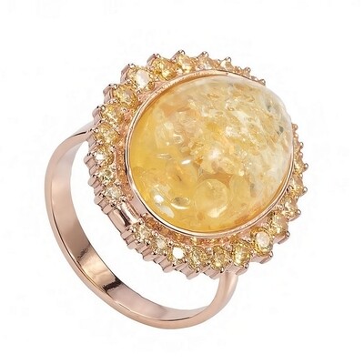 Роскошное серебряное кольцо в позолоте с фианитами и крупным лимонным янтарем