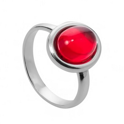 Великолепное кольцо в серебре со вставкой из натурального красного янтаря