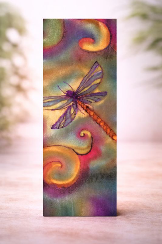 Dragonfly Quietly Landing    Book Mark