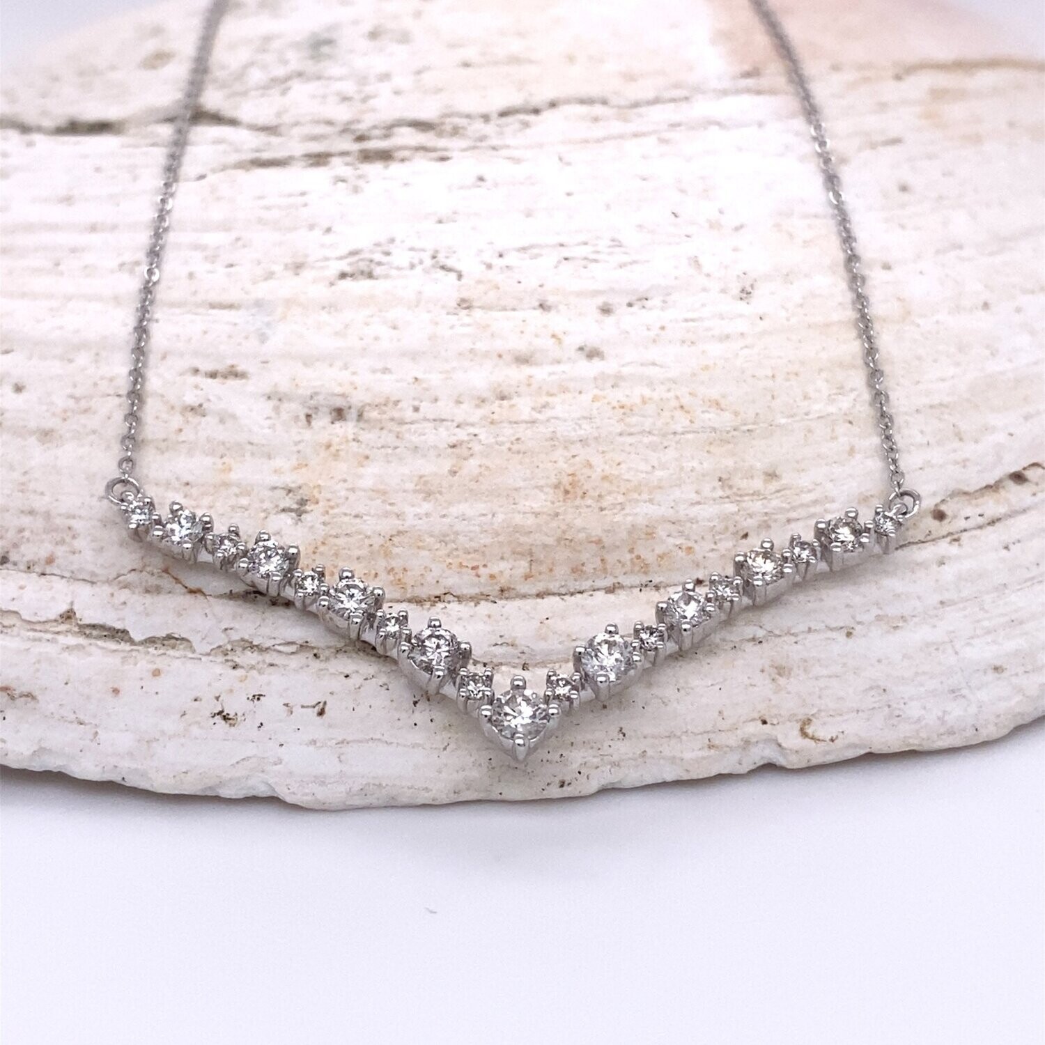Diamond V Curved Necklace