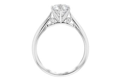 Solitaire Round engagement Ring