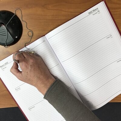 Business Desk 2025 Diary - A5 Week To View Business Desk 2025 Diary - A5 Week To View