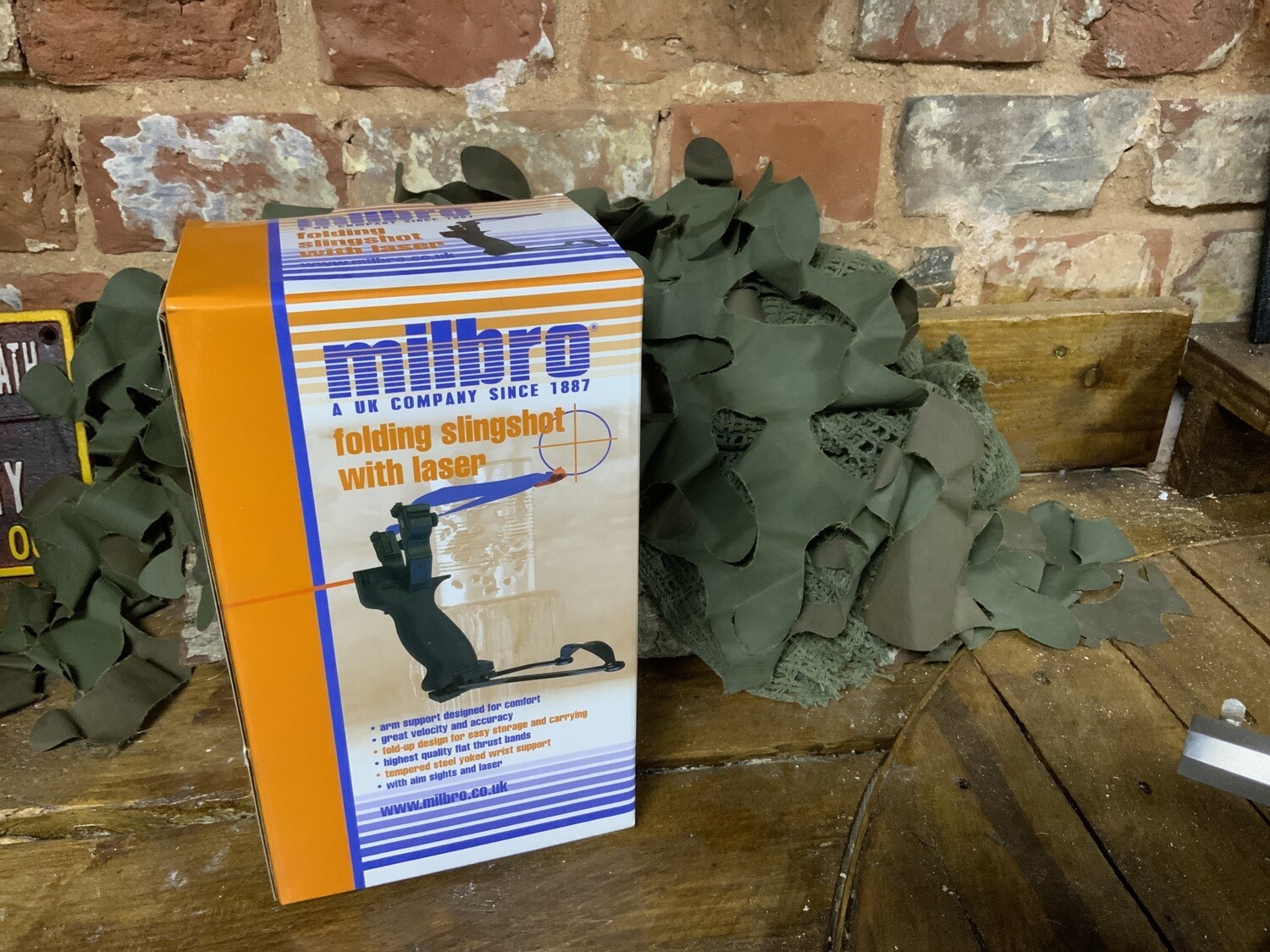 Milbro Folding Slingshot With Laser