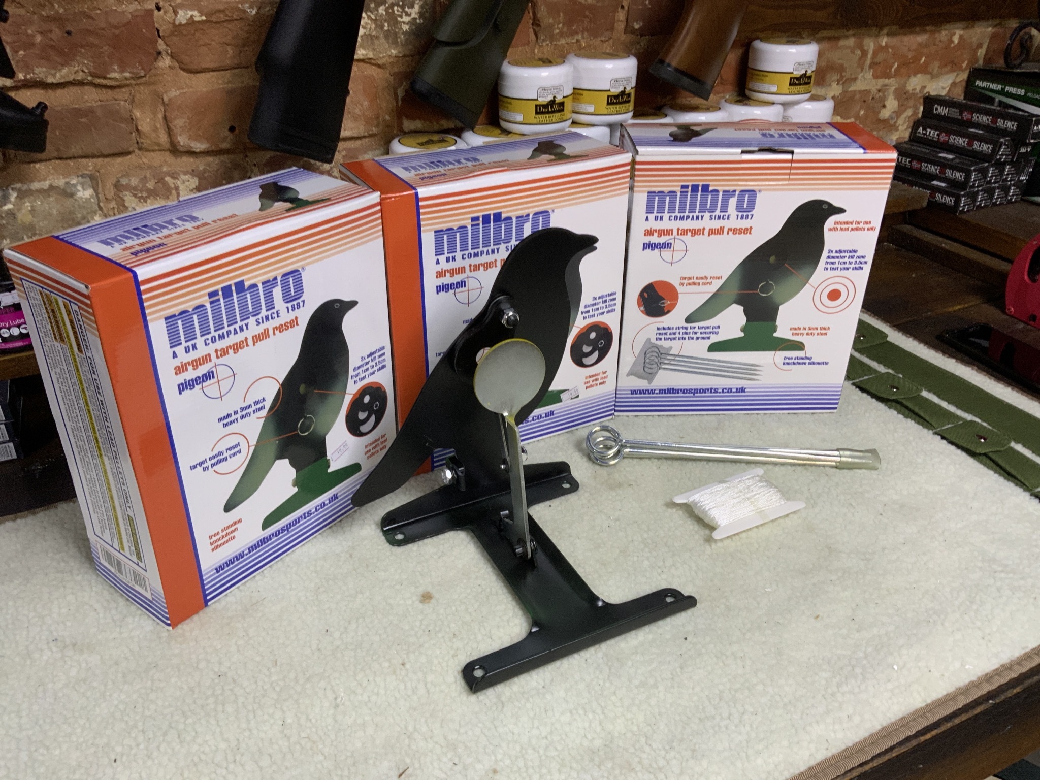Milbro Airgun Pull Reset Target Pigeon