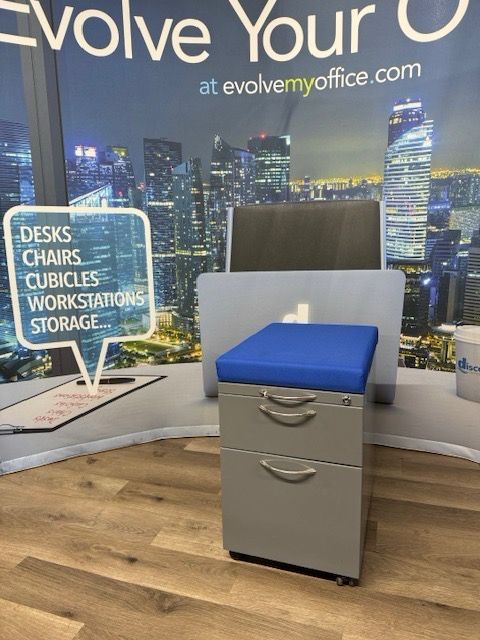 Pre Owned Metal Mobile Pedestal W/ Blue Seat Cushion