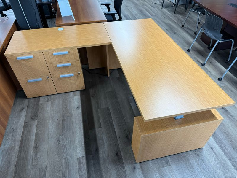 Cherry Executive L Shaped Height Adjustable Desk Set Cherry Executive L Shaped Height Adjustable Desk Set