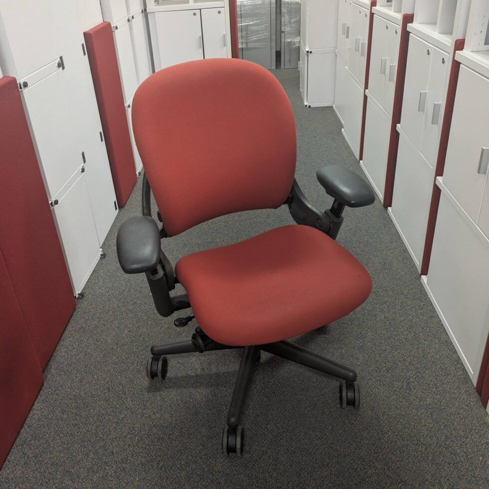 Steelcase Leap V1 Red Fabric Steelcase Leap V1 Red Fabric