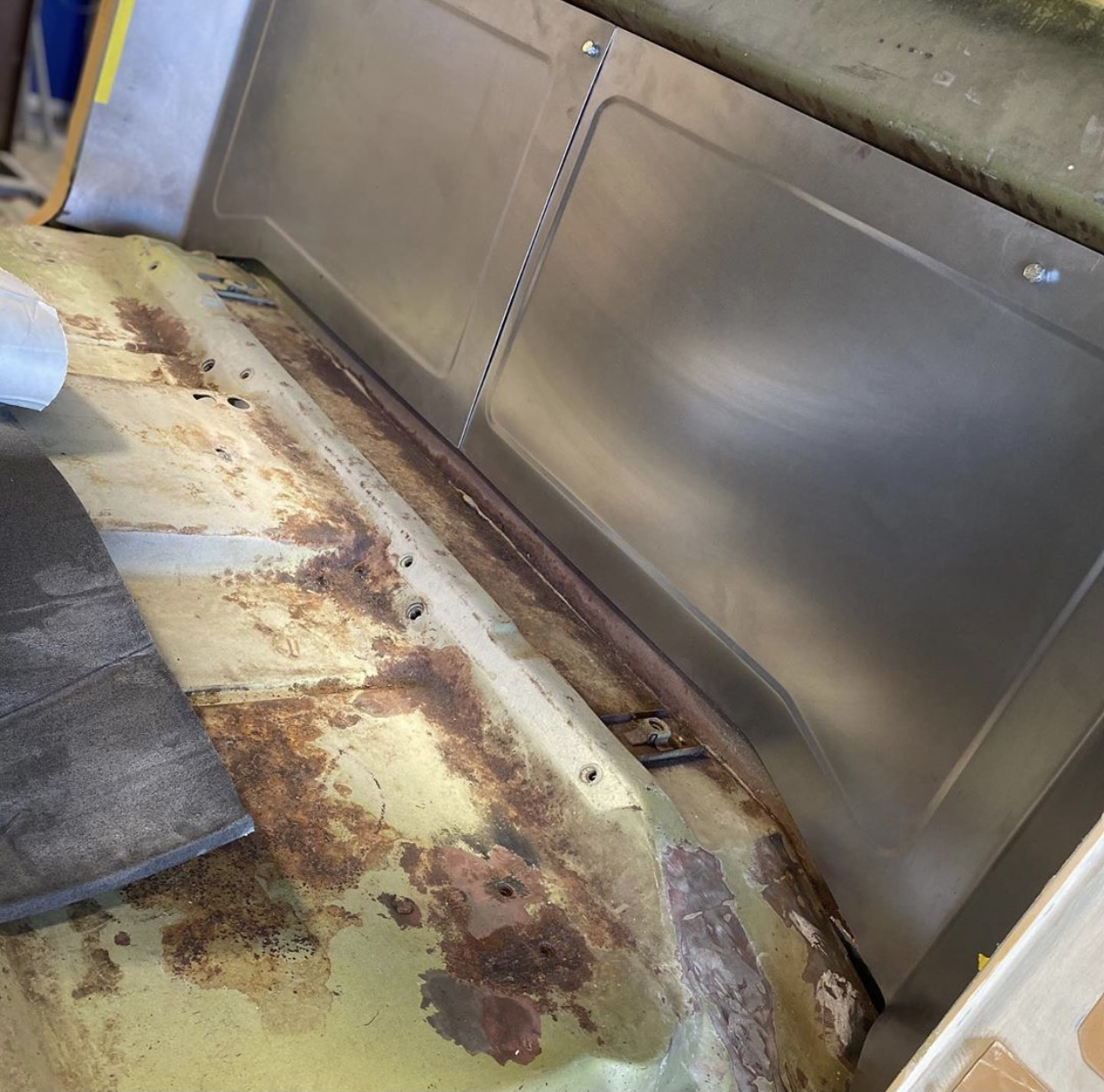 Rear Cab Wall Panels