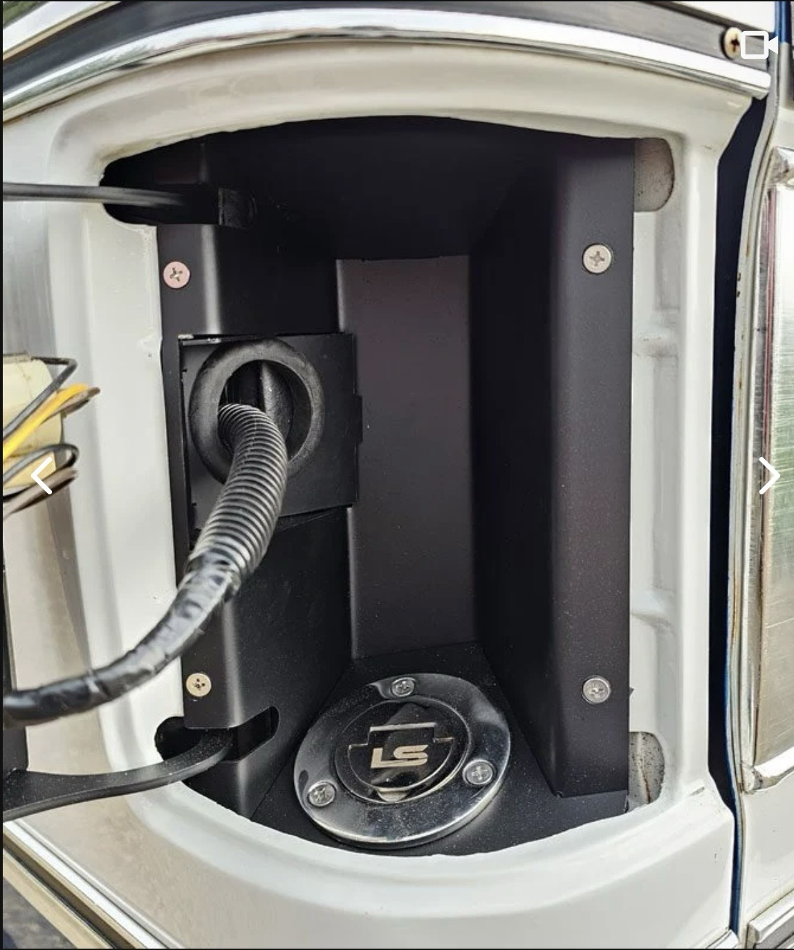 LS Fabrication 1973-91 Chevy/GMC Truck Tail Light Fuel Filler