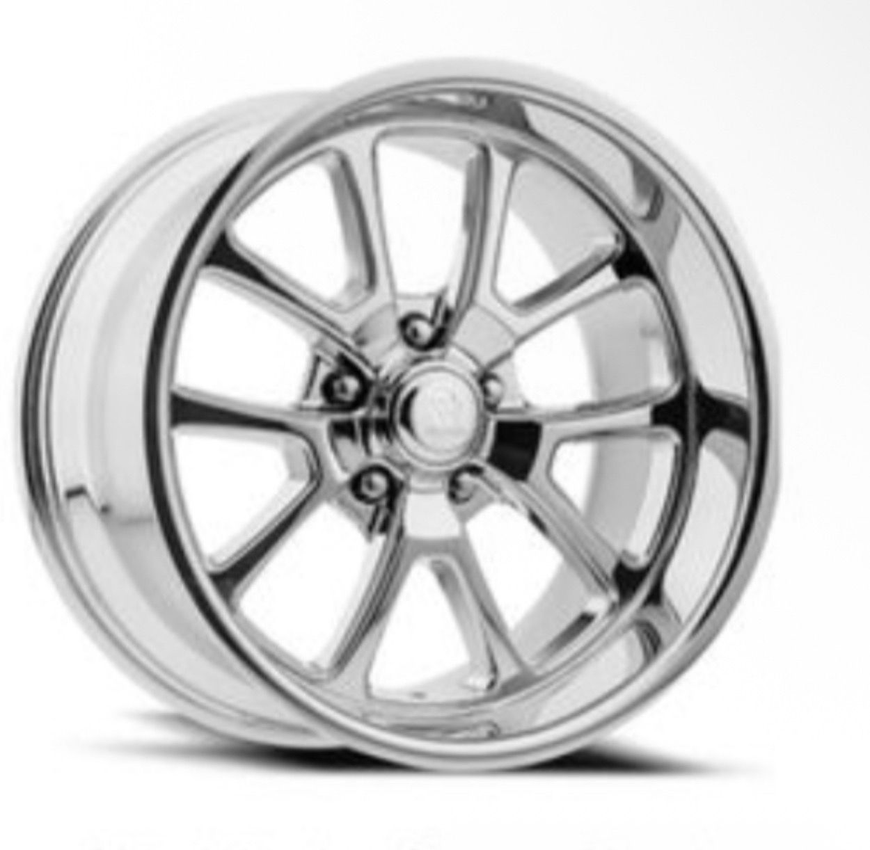 R101 Laguna 18x8 and 18x9.5 Set of four wheels Chrome