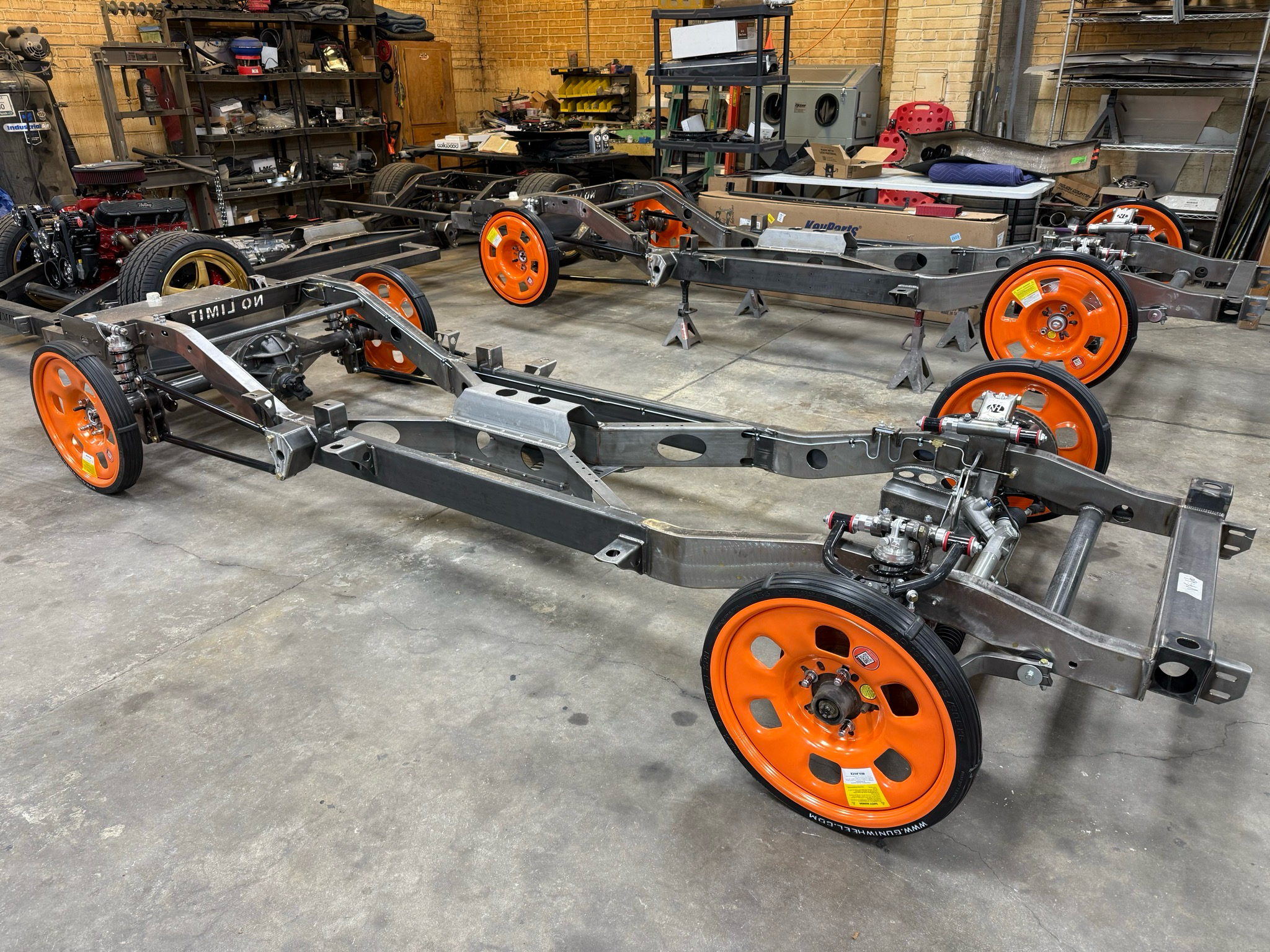 Guniwheels 4/5 Universal Bolt Pattern (One Wheel)