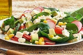 Légumes frais pour salade