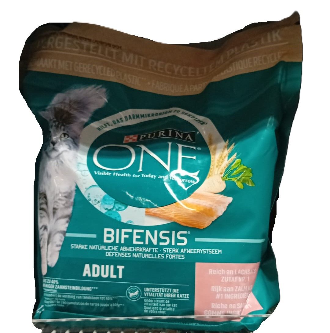 PURINA ONE Adulte (saumon + céréales) 1,5kg